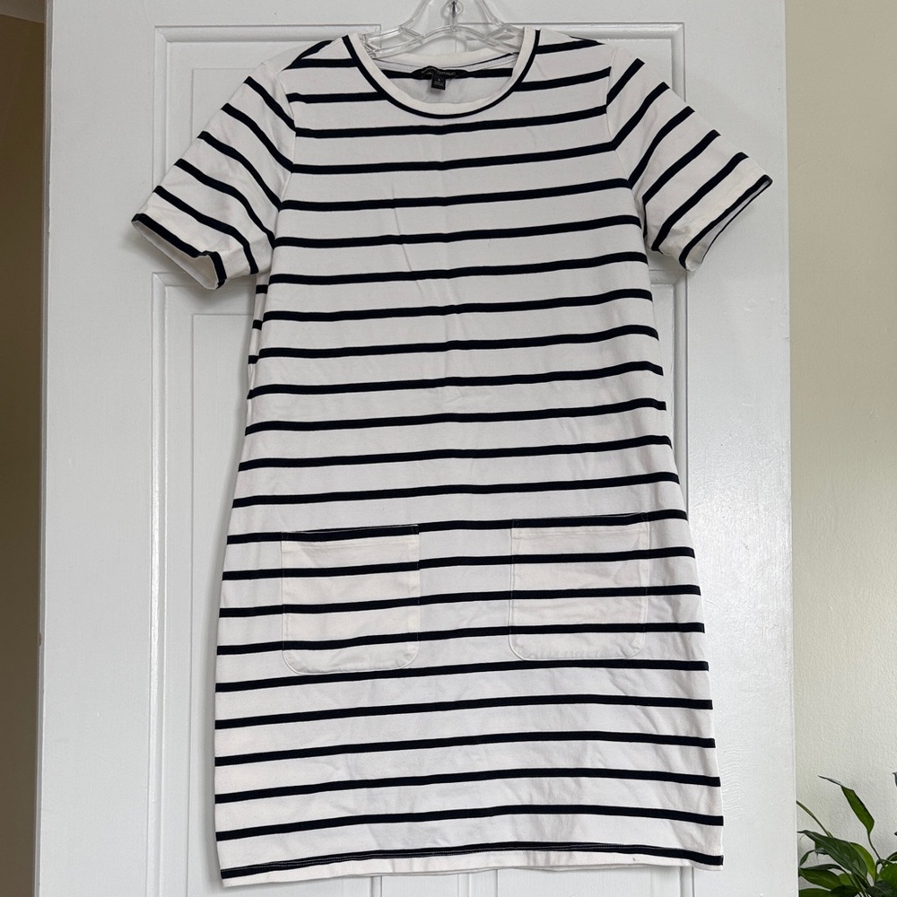 Banana Republic Factory Black and White Striped Short-Sleeve Mini Dress